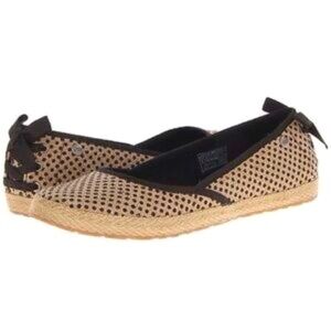 Women’s UGG Indah polka dot burlap genuine sheepskin flats- Size 6
